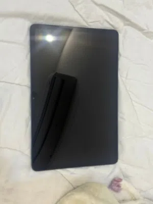 للبيع شبة جديد بي طعجات لاكن ممتاز pocp pad