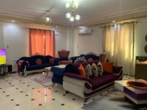 للايجار الشيخ زايد الحي التامن / سنوي