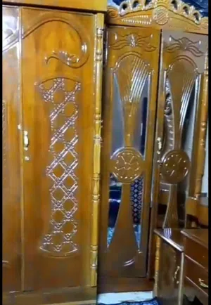 السلام عليكم غرفه اخشاب عراقي اخت الجديده استعمال شهرين نظيفه جدا
