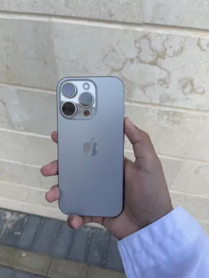 Apple iPhone 16 Pro 512 GB in Buraimi