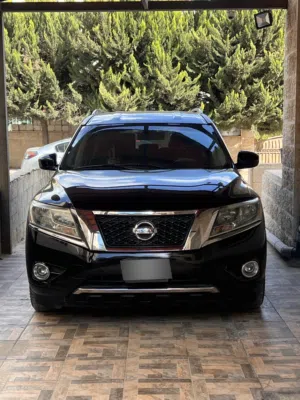 Used Nissan Pathfinder in Amman