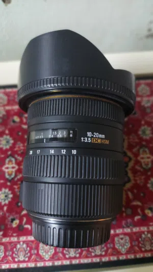 عدسة كانون وايد أنجل