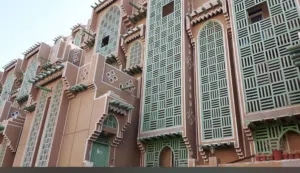 مشاركه سن مع شخص واحد غرفه مستقله ماستر تكييف مركزي