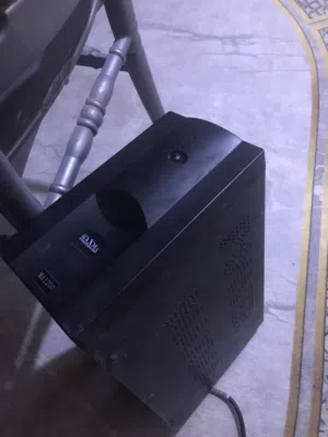 Ups يو بي اس مستعمل بطارياته جدد مكسيما 1200va يحتاج تصليح صاير بي شورت