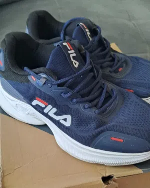 حذاء رياضي طبي Fila اصلي