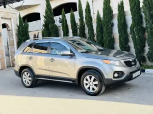 كيا-سورنتو-موديل-2011-للبيع