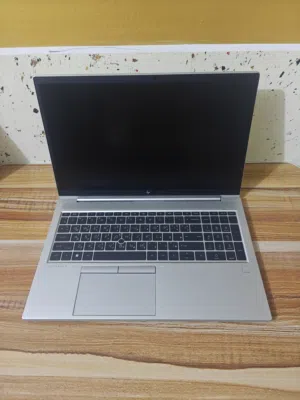 hp 850 G8 i5-1145G7 RAM.8GB SSD.256GB