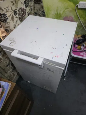 فريزر بحال الجيد للبيع شغال مية بالمية