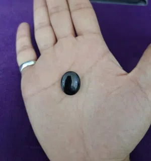 حجر جزع عقيق يمني أسود طبيعي بخطوط رصاصية طبيعي  natural black lace yamani agate stone