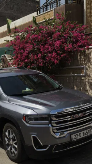 للبيع GMC Acadia SLE موديل 2023