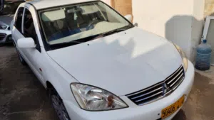 سياره ميتسوبيشي لانسر بحاله ممتازه والسعر غير قابل للتفاوض