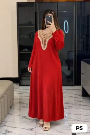 ملابس نسائيه