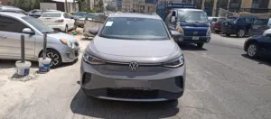 فولكسفاغن ID.4 Crozz Pure+ كهربائي مستعمل موديل 2021 بعمر 200,000+ كم بترولي داخلي ممتاز وسيدان هاتش