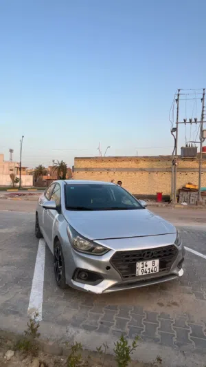 هونداي اكسنت للبيع