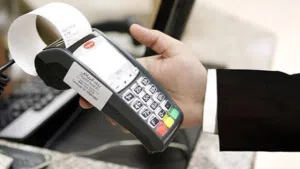 عندي رخصة تقدر اطلع بيها ماكينه مصرفيه