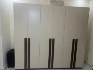 عفش واثاث بيت كامل للبيع ماركات عالمية للرجاء تواصل ع الواتس اب وعلى رسائل  الموقع