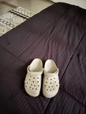 Brown crocs