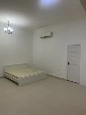 100 m2 Studio Apartments for Rent in Muscat Al-Hail
