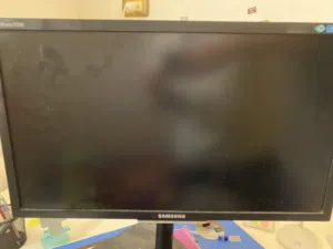 24" Samsung monitors for sale  in Irbid