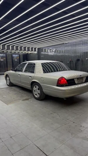 Used Ford Crown Victoria in Al Jahra
