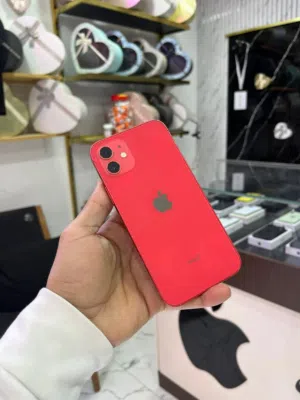 iPhone 12  مستعمل بحاله ممتازه