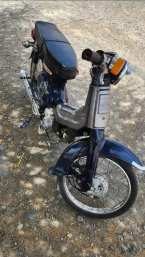 للبيع دراج 70ccنضيف