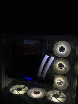 للبيع pc RTX 2080TI نظيف جداً