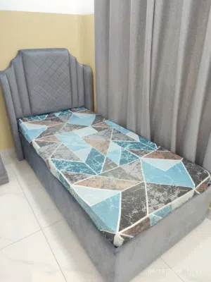 سرير فردي single bed