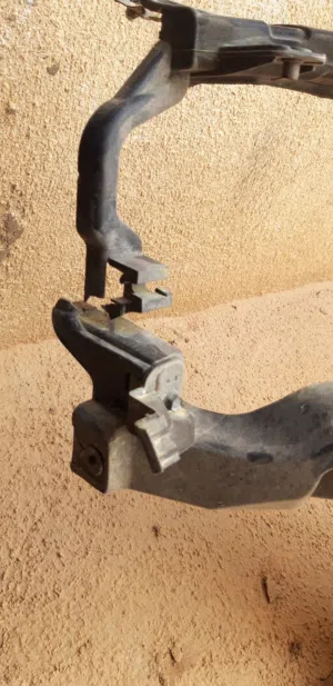 قطع غيار سوناتا المعروض فقط كل شي موجود ف الوصف
