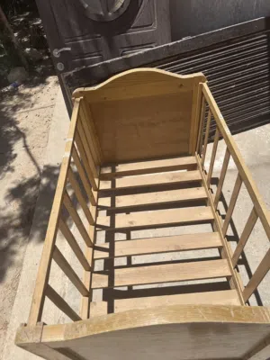 سرير أطفال