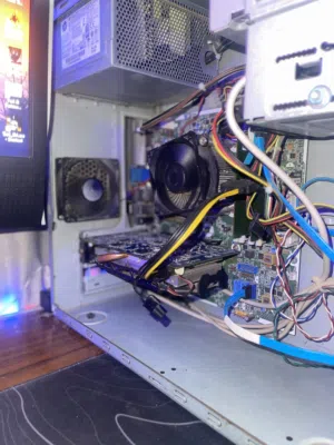 Pc desktop   cpu i5 6600 3.20ghz  ram 8 3200 mhz  motherboard  hp  gpu gtx 660 2gb gigabit