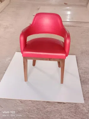 Restaurant chair