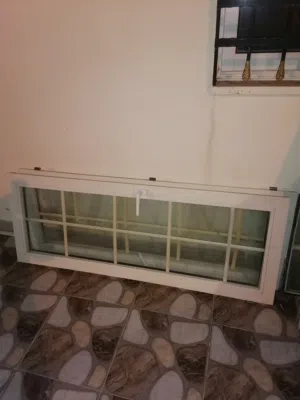 باب المنيوم