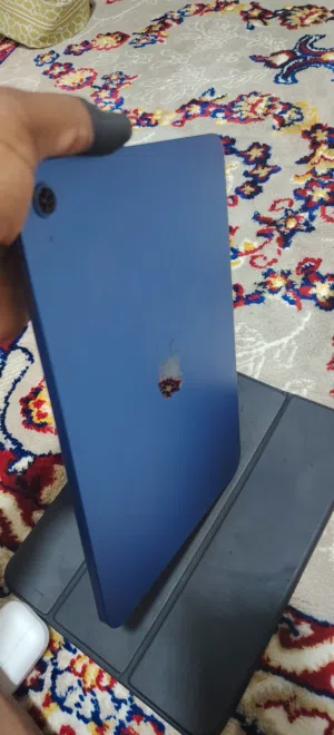 Apple iPad Pro 11 128 GB in Al Batinah