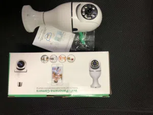 كاميرا مراقبة شكل لامبة