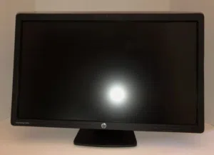 كمبيوتر متكامل Dell OptiPlex 9010 مع شاشة HP احترافية وكرت شاشة خارجي - للبيع