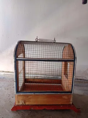 قفص خشبي للبيع