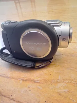 كاميرا سوني دي في دي للبيع