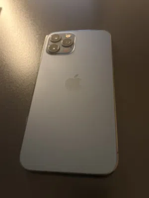 Iphone 12 pro مستعمل للبيع