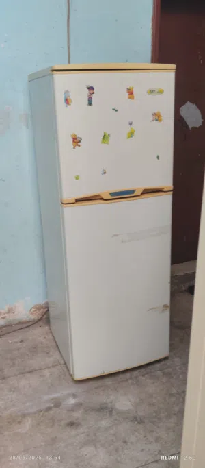 نبيع ثلاجه ونسا 14 قدم حجم صغير