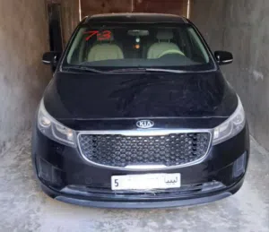 Used Kia Sedona in Benghazi