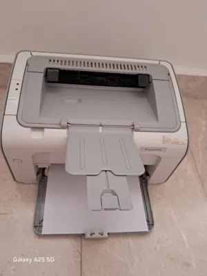طابعة HP ليزريه بحالة جيدة