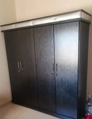 للبيع غرفة نوم