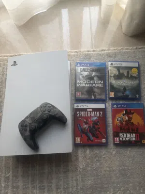 Ps5 with games and controller 2,300