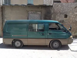 Used Hyundai H 100 in Zarqa