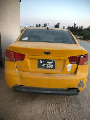 كيا سيراتو محرك 16 كيف راكب اوروبي تبارك لله . السياره كانت تخدم وتطلع ف الخير ولبركه ، عيبها كامبيو