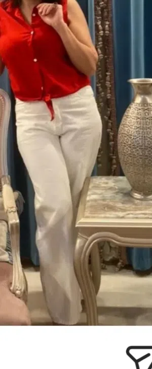 بنطلون ابيض