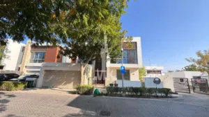 Luxury Villa in a Prime Location, Al Mouj Muscat