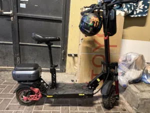 Kugoo M5 Pro  Seat + Rear Box + Front Bag + Helmet  Excellent Condition