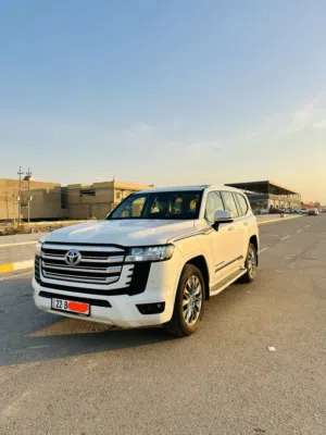 لاندكروز 2022 ساز باسمي